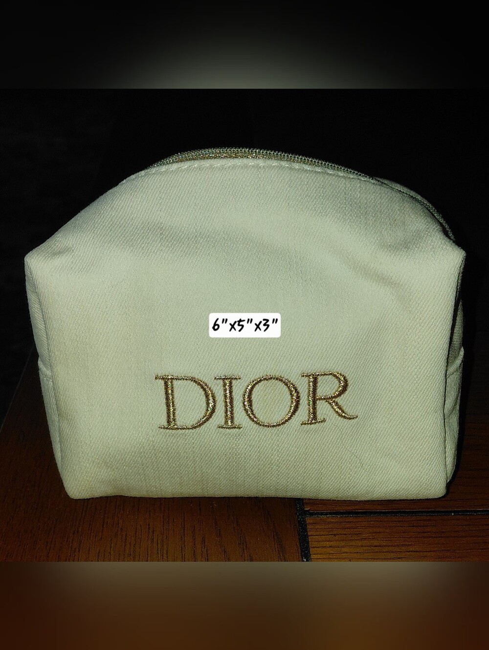 Authentic DIOR off white pouch, nwot, Giftable